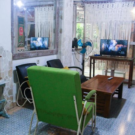 Budarno Homestay Kejayan Kültér fotó