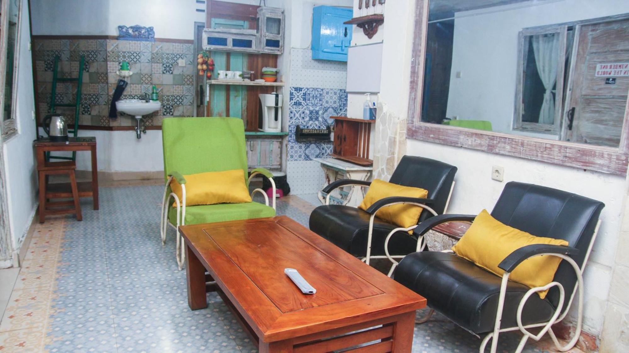 Budarno Homestay Kejayan Szoba fotó